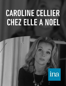 INA - Caroline Cellier chez elle à Noël