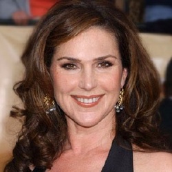 Peri Gilpin - Actrice