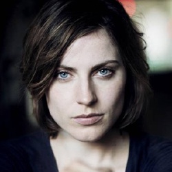 Antje Traue - Actrice