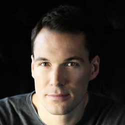 Daniel Cudmore - Acteur