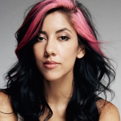 Stephanie Beatriz - Actrice