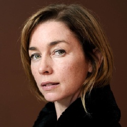 Julianne Nicholson - Actrice