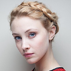 Sarah Gadon - Actrice