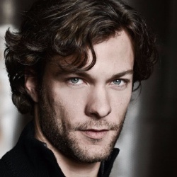 Kyle Schmid - Acteur