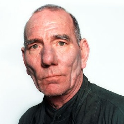 Pete Postlethwaite - Acteur