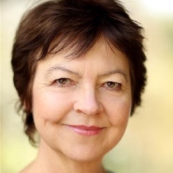 Tessa Peake-Jones - Actrice