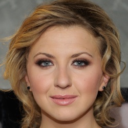 Nina Arianda - Actrice