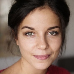 Raphaële Volkoff - Actrice