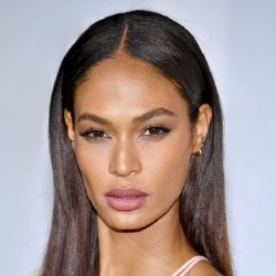 Joan Smalls - Mannequin