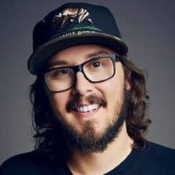 Kyle Newacheck - Réalisateur