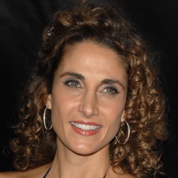 Melina Kanakaredes - Actrice