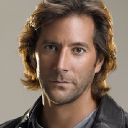 Henry Ian Cusick - Acteur