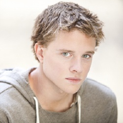 Jonny Weston - Acteur