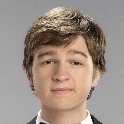 Angus T. Jones - Acteur