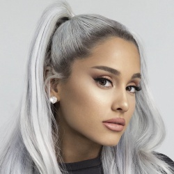 Ariana Grande - Actrice