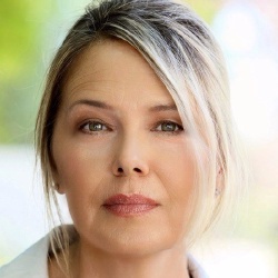 Brenda Bakke - Actrice