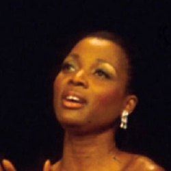 Wilhelmenia Wiggins Fernandez - Actrice