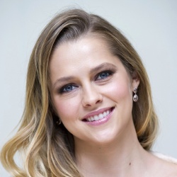 Teresa Palmer - Actrice