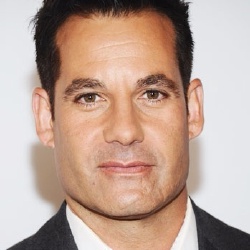 Adrian Pasdar - Guest star