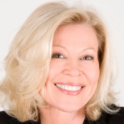 Leslie Easterbrook - Actrice