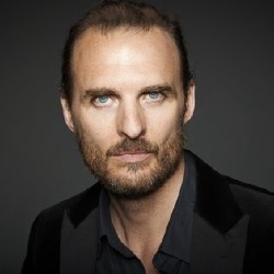 Greg Bryk - Acteur