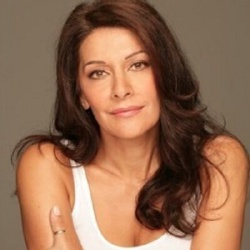 Marina Sirtis - Actrice