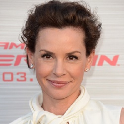 Embeth Davidtz - Actrice