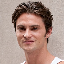 Shiloh Fernandez - Acteur