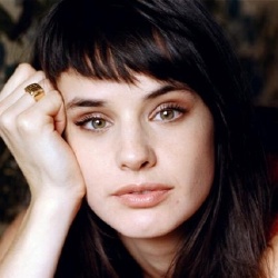 Jennifer Decker - Actrice