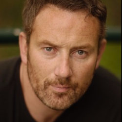 Bryan Larkin - Acteur