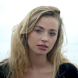 Freya Mavor - Actrice